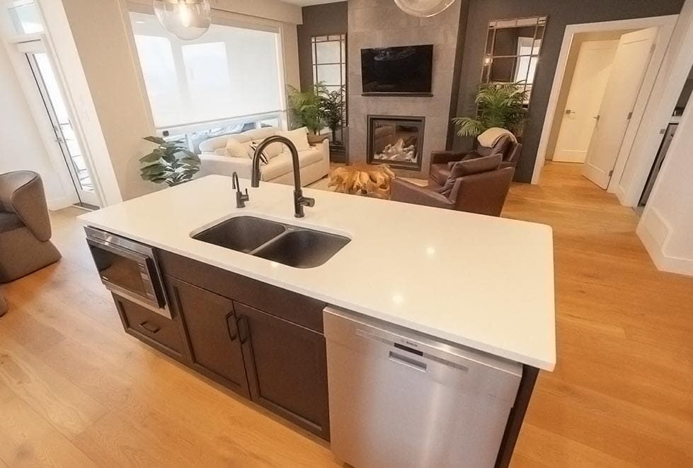 Langley general contractor Batzbuild team